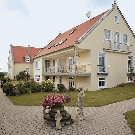 Auszeit - Ihr Sibyllenbad Gaestehaus ノイアルベンロイト エクステリア 写真