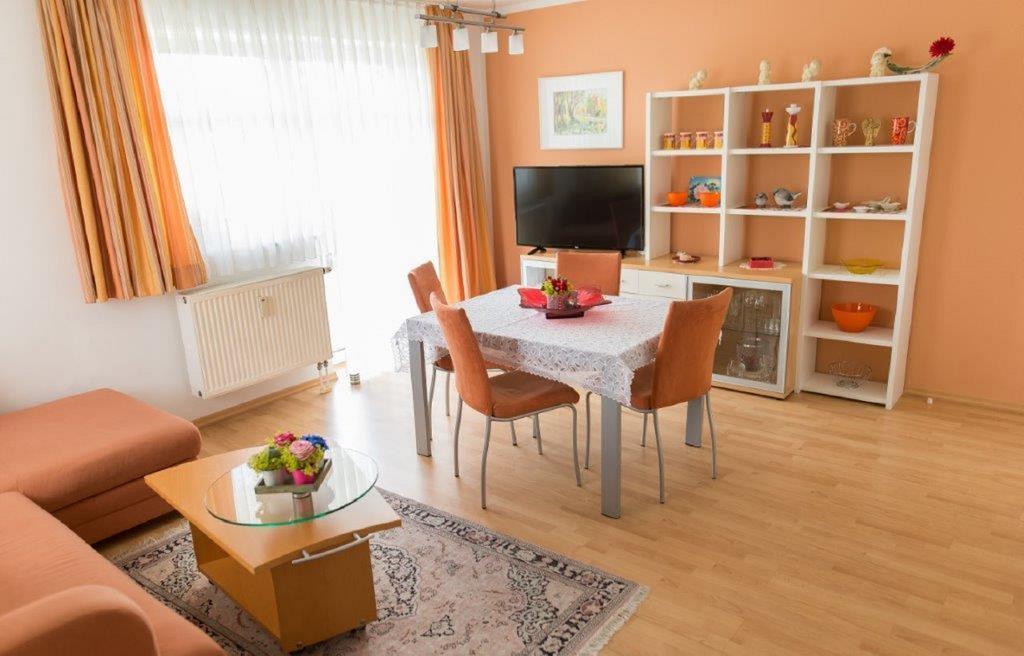 Auszeit - Ihr Sibyllenbad Gaestehaus ノイアルベンロイト エクステリア 写真