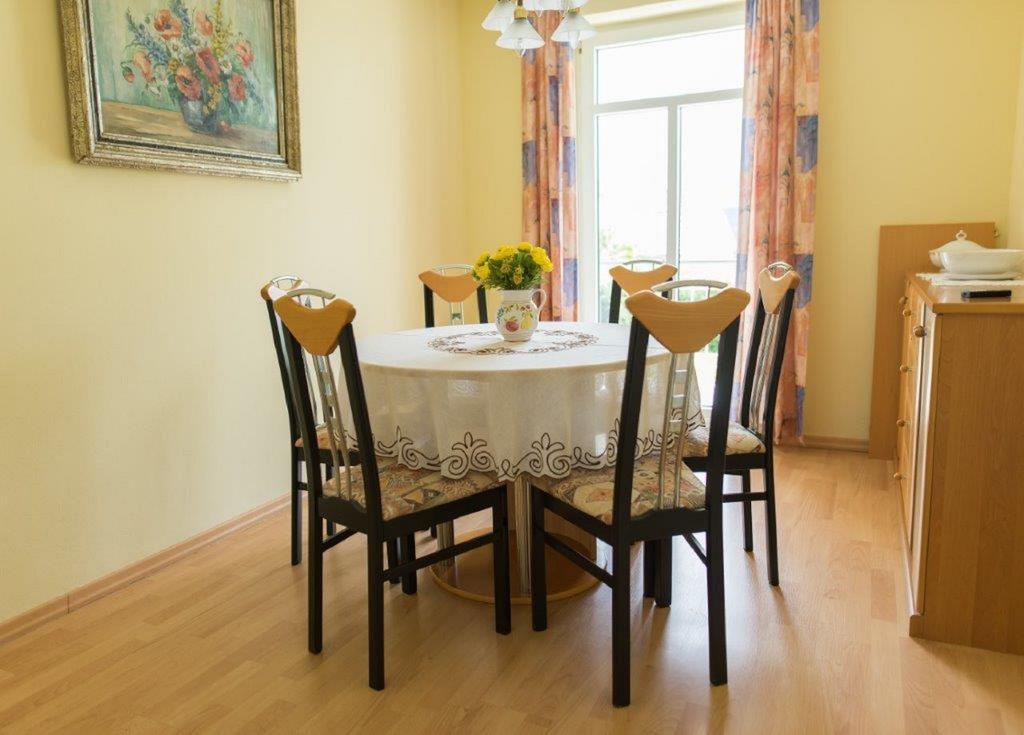 Auszeit - Ihr Sibyllenbad Gaestehaus ノイアルベンロイト エクステリア 写真